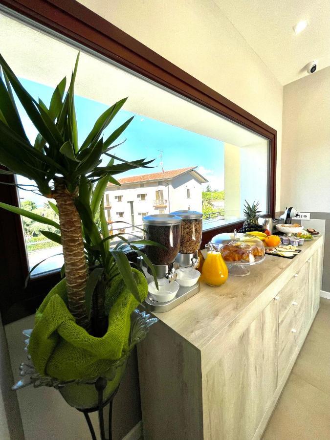 Villa Elena 代森扎诺-德尔加达 外观 照片